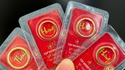 Giá vàng tiếp tục tăng phá vỡ mọi kỷ lục, cẩn trọng khi xuống tiền