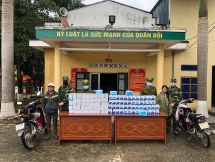 Hai chị em gom 5.000 chiếc khẩu trang bán lậu sang Trung Quốc