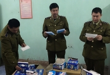 Xử phạt thêm 14 cửa hàng kinh doanh khẩu trang, nước sát khuẩn