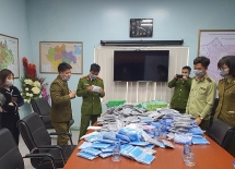 Xử phạt thêm 13 cửa hàng vi phạm kinh doanh khẩu trang