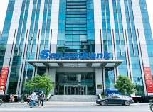 Vợ Phó Tổng giám đốc Sacombank mua bán chui cổ phiếu ngân hàng