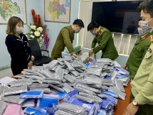 Hơn 1,5 tỷ đồng xử phạt các cửa hàng vi phạm giá bán khẩu trang