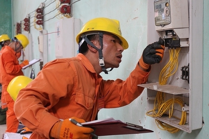 EVN lãi hơn 523 tỷ đồng từ sản xuất kinh doanh điện EVN lãi hơn 523 tỷ đồng từ sản xuất kinh doanh điện