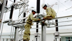 EVN muốn tăng giá truyền tải điện