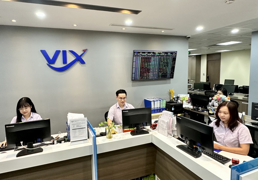 Chứng khoán VIX: Thành viên Hội đồng quản trị và Ban kiểm soát xin từ nhiệm