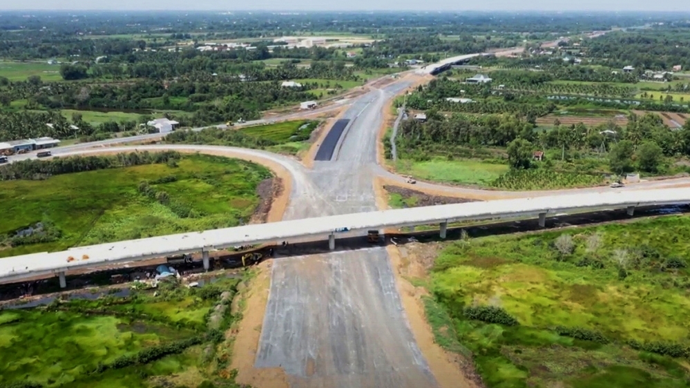 Năm 2024, đầu tư công sẽ tiếp tục là động lực tăng trưởng kinh tế