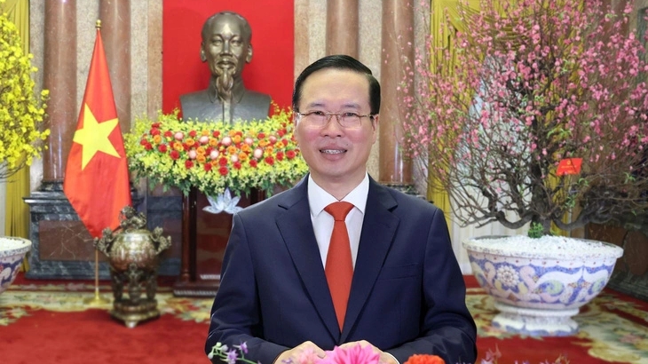 Chủ tịch nước chúc Tết toàn dân sức khỏe, bình an, thành công và hạnh phúc!