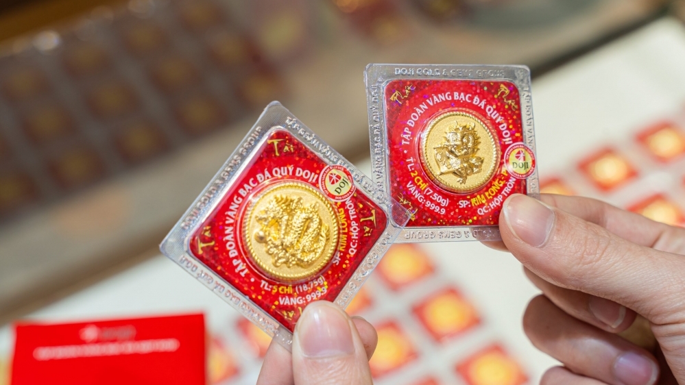 Mua vàng vào ngày vía Thần Tài có ý nghĩa gì?