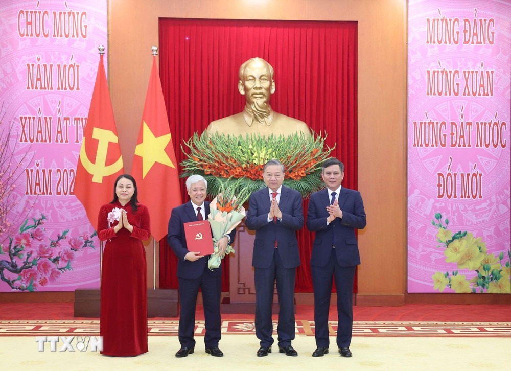 Thành lập, chỉ định Bí thư 4 Đảng bộ trực thuộc Trung ương Thành lập, chỉ định Bí thư 4 Đảng bộ trực thuộc Trung ương