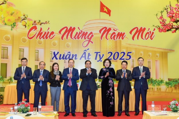 Ngành ngân hàng sẽ từng bước hóa giải những thách thức