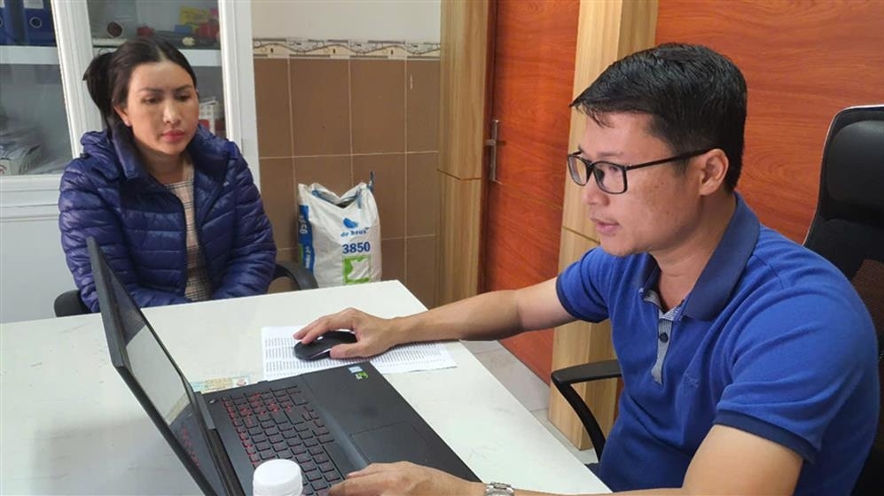 Vợ chồng giám đốc sản xuất hơn 1.000 tấn phân bón giả