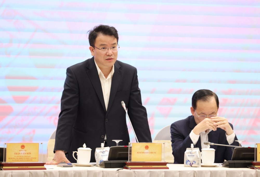 Cách nào để năm 2025 đạt mục tiêu tăng trưởng từ 8% trở lên? Cách nào để năm 2025 đạt mục tiêu tăng trưởng từ 8% trở lên?