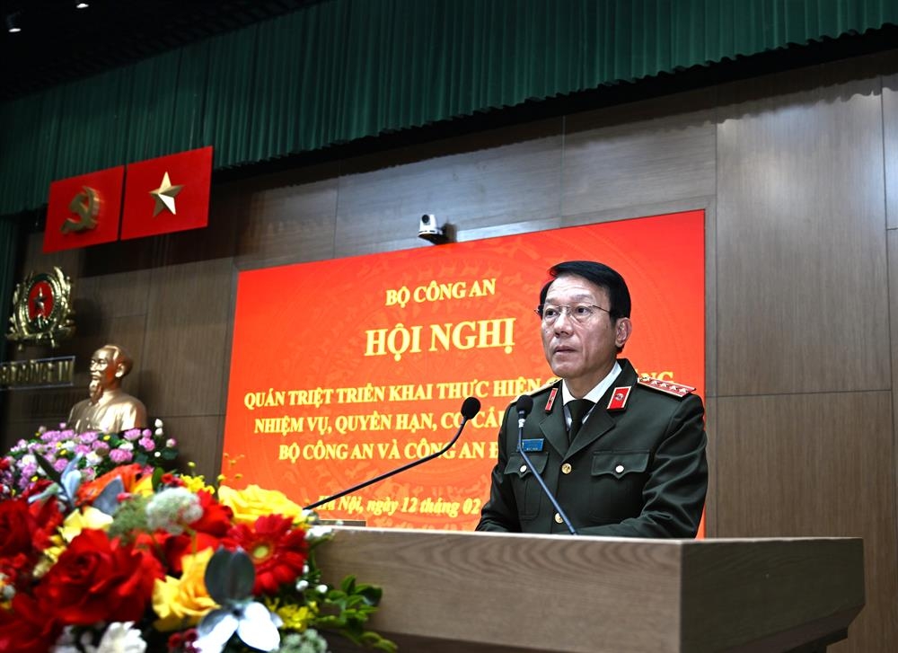 Công an tỉnh phải toàn diện, xã phải bám cơ sở khi bỏ cấp huyện