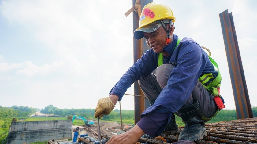 Vốn đầu tư công: Giải ngân ì ạch