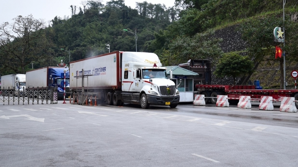 Thủ tướng: Tuyệt đối không để ách hàng hóa qua cửa khẩu