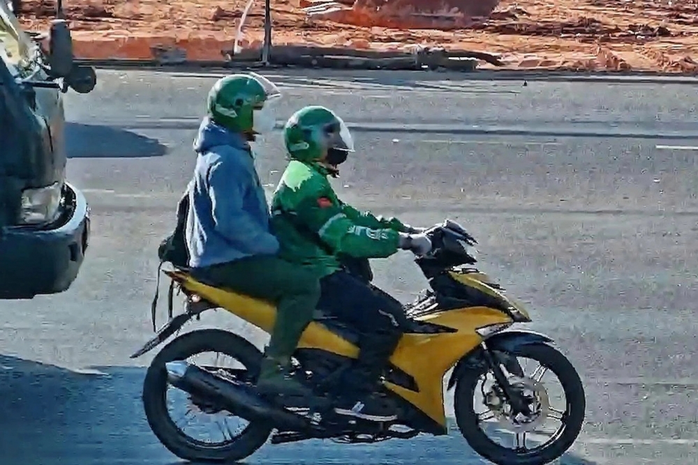 Bộ trưởng Bộ Công an gửi thư khen chiến công bắt 2 tên cướp ngân hàng ở Gia Lai