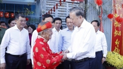 tong bi thu to lam den tham chuc tet nha nghien cuu nguyen dinh tu