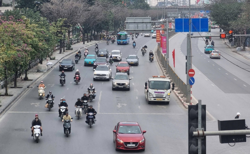 Hà Nội: Giao thông khu vực trung tâm và cửa ngõ thông thoáng ngày 28 Tết