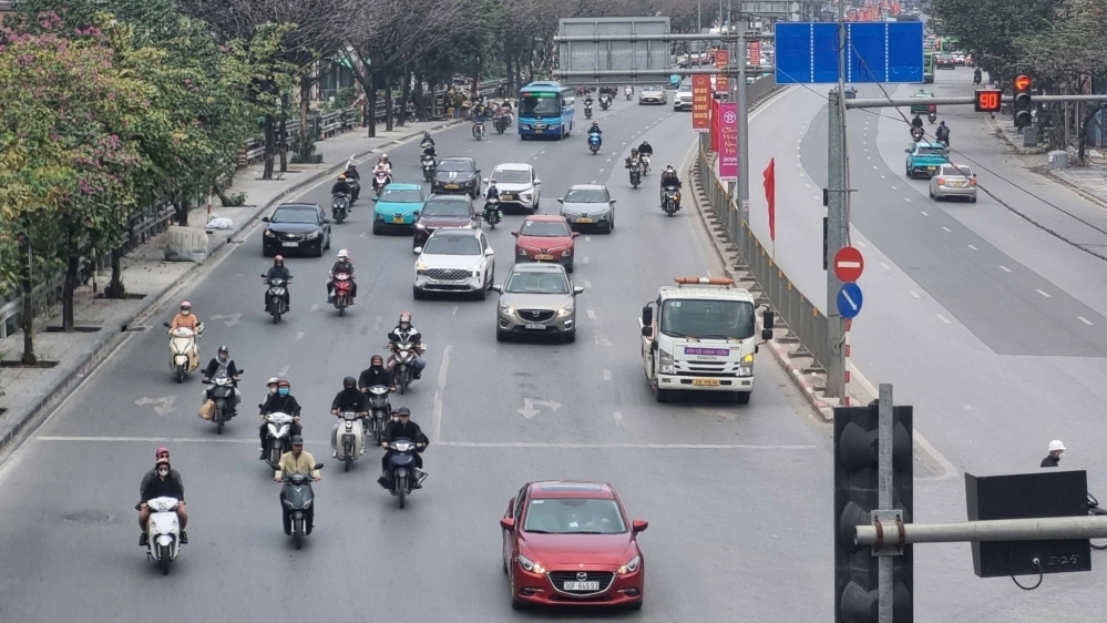 Hà Nội: Giao thông khu vực trung tâm và cửa ngõ thông thoáng ngày 28 Tết