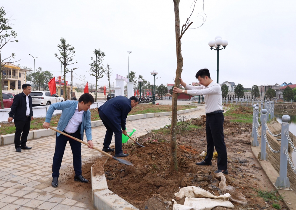 Thanh Hóa: Rộn ràng ngày hội Tết trồng cây tại xã Hoa Lộc