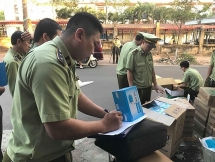 Hàng trăm vụ kinh doanh khẩu trang bị ‘tố’ qua đường dây nóng