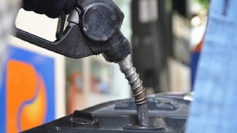 siet nhap khau xang dau