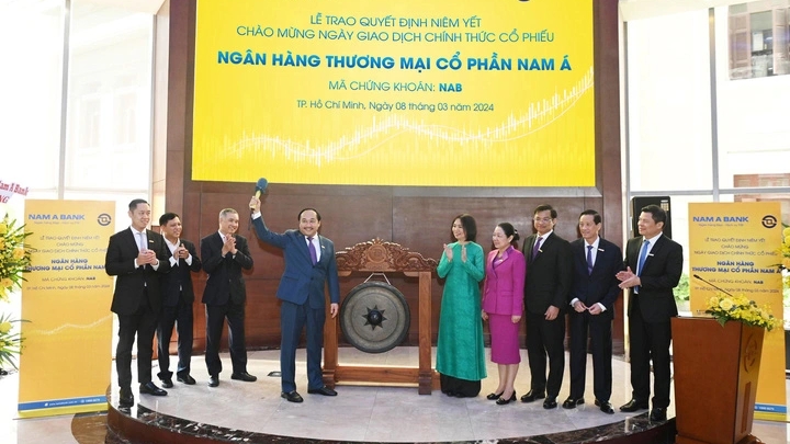 Sàn chứng khoán lớn nhất Việt Nam đón thêm một cổ phiếu ngân hàng