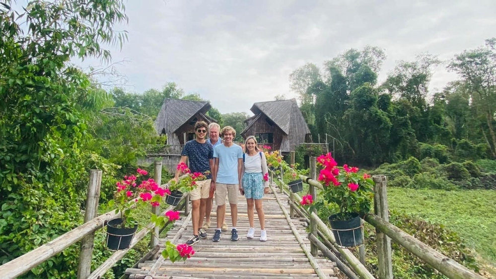 Người Tây khám phá miền Tây - Rừng tràm Trà Sư