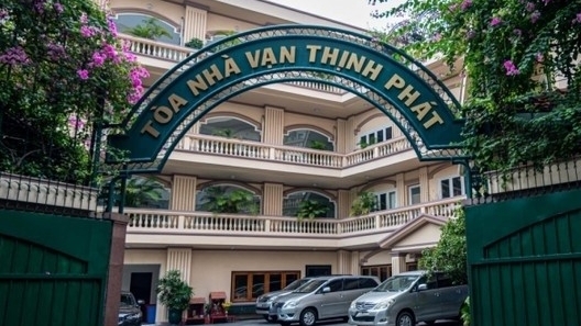 Một loạt công ty liên quan đến Vạn Thịnh Phát bị phạt về trái phiếu