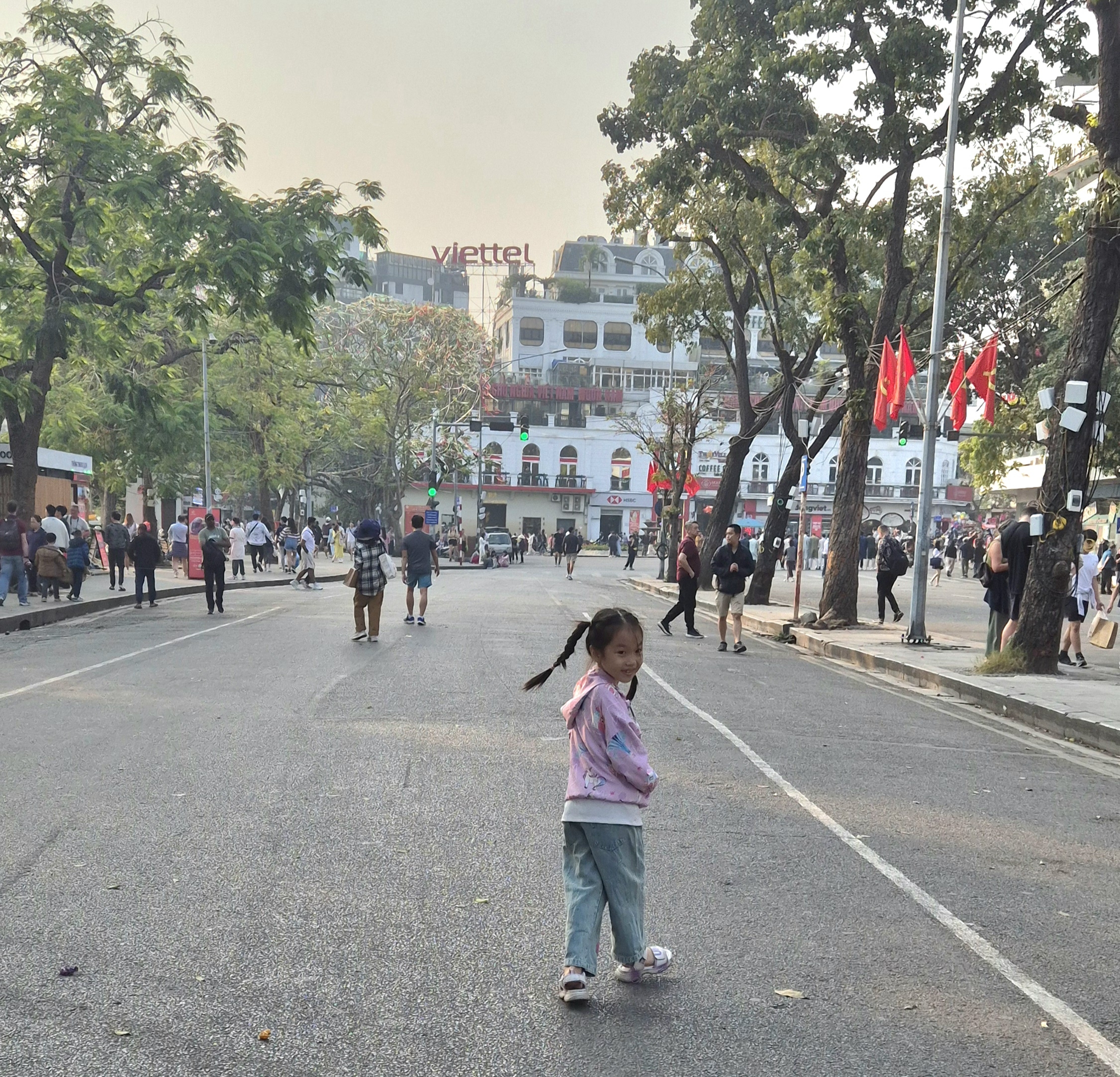 Điều chỉnh thời gian hoạt động phố đi bộ Hoàn Kiếm