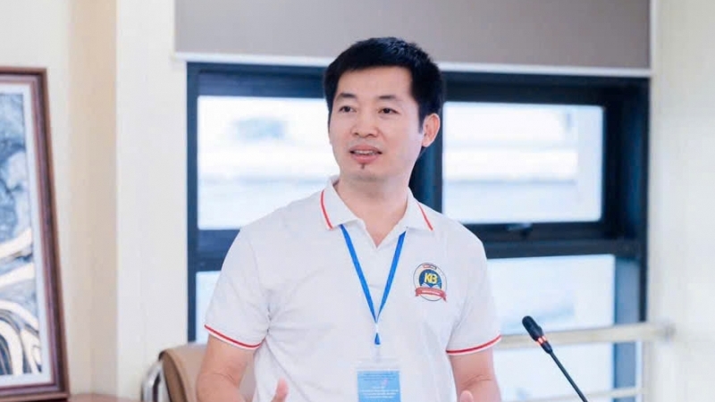 Giá vàng sắp cán mốc 100 triệu đồng/lượng: Không nên tất tay lúc này!