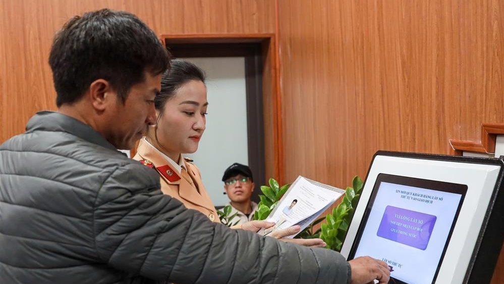 Không thu phí thay đổi giấy tờ do sáp nhập tỉnh, xã