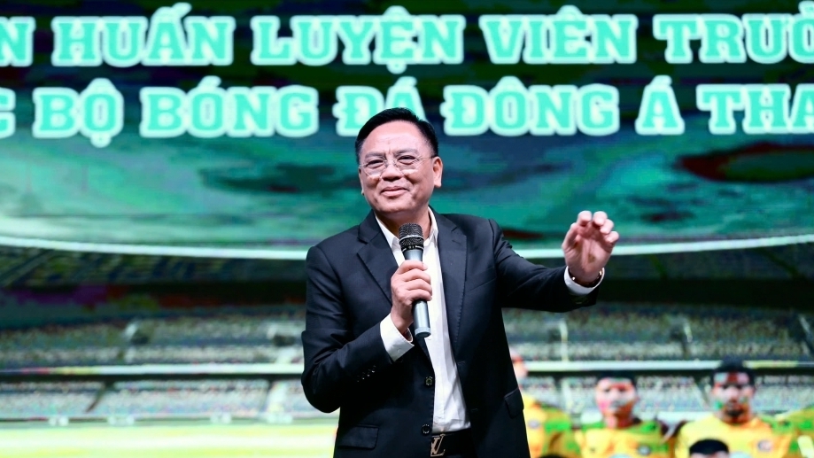 Ông bầu Cao Tiến Đoan phải bán 10 căn nhà để duy trì Thanh Hóa FC
