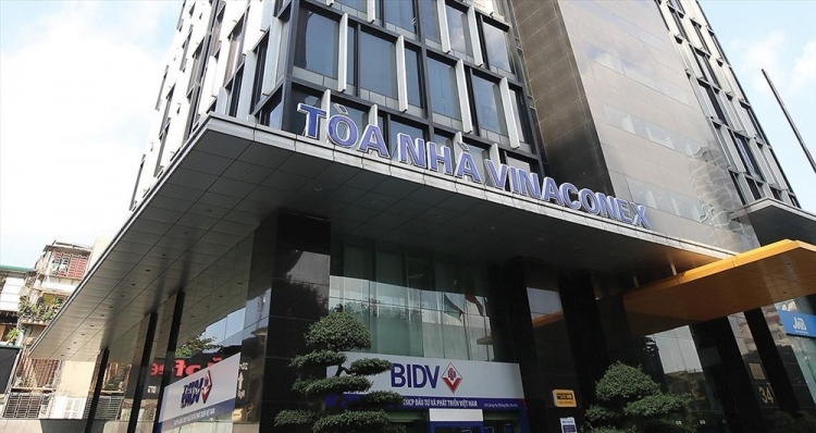 Vì sao xảy ra "nội chiến" tại Vinaconex?