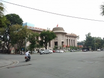 Thống đốc ngân hàng: Theo dõi cấp tín dụng bất động sản, đặc biệt tại nơi sốt đất