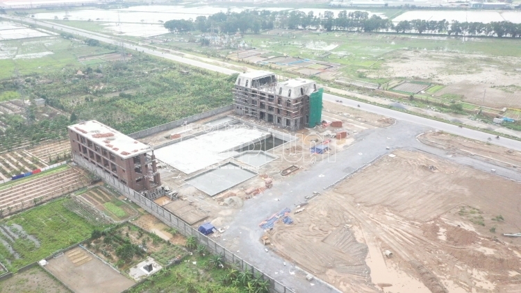 Đề xuất miễn tiền sử dụng đất cho doanh nghiệp vì dịch Covid-19 de xuat mien tien su dung dat cho doanh nghiep vi dich covid 19