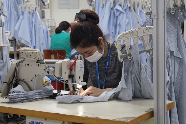 Gần 5 triệu lao động bị ảnh hưởng bởi dịch Covid-19 gan 5 trieu lao dong bi anh huong boi dich covid 19