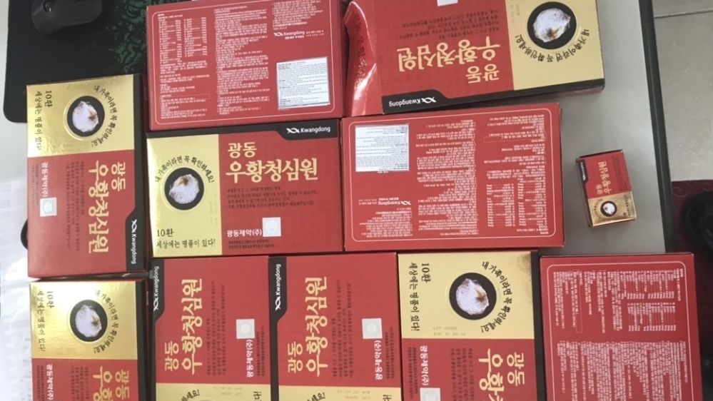 Mời người già đến hội thảo để bán 