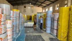 Hơn 10.000m2 tấm Polycarbonate không rõ nguồn gốc tại chi nhánh Công ty ANT