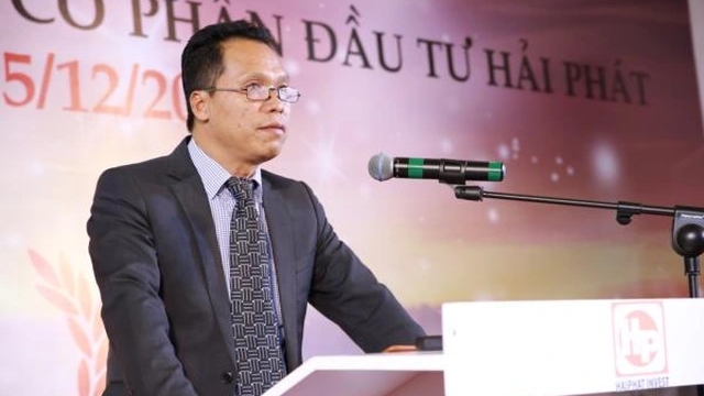 Vợ và em trai của Chủ tịch Hải Phát Invest bán chui hàng triệu cổ phiếu