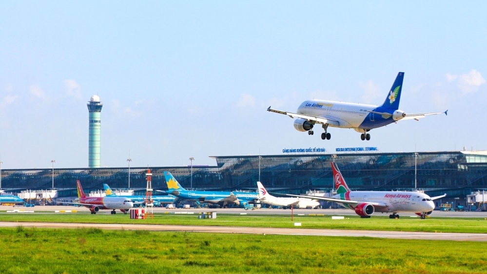 Hà Nội, TP HCM kín chỗ dịp lễ, Cục Hàng không yêu cầu các hãng bay tăng chuyến