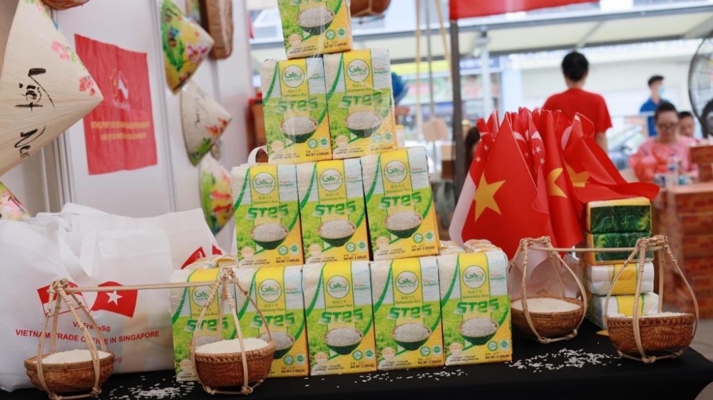 Vượt Thái Lan và Ấn Độ, Việt Nam xuất khẩu gạo lớn nhất vào Singapore