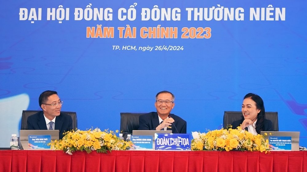 Chủ tịch Sacombank bác bỏ tin đồn liên quan đến bà Trương Mỹ Lan