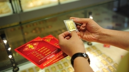 “Hoa mắt, chóng mặt” với vàng: Chính phủ yêu cầu không để trục lợi, làm giá