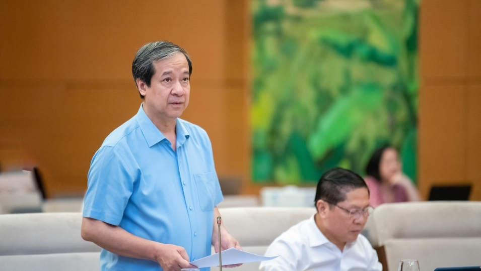 Dự kiến chi 30,6 nghìn tỷ đồng để miễn học phí cho học sinh
