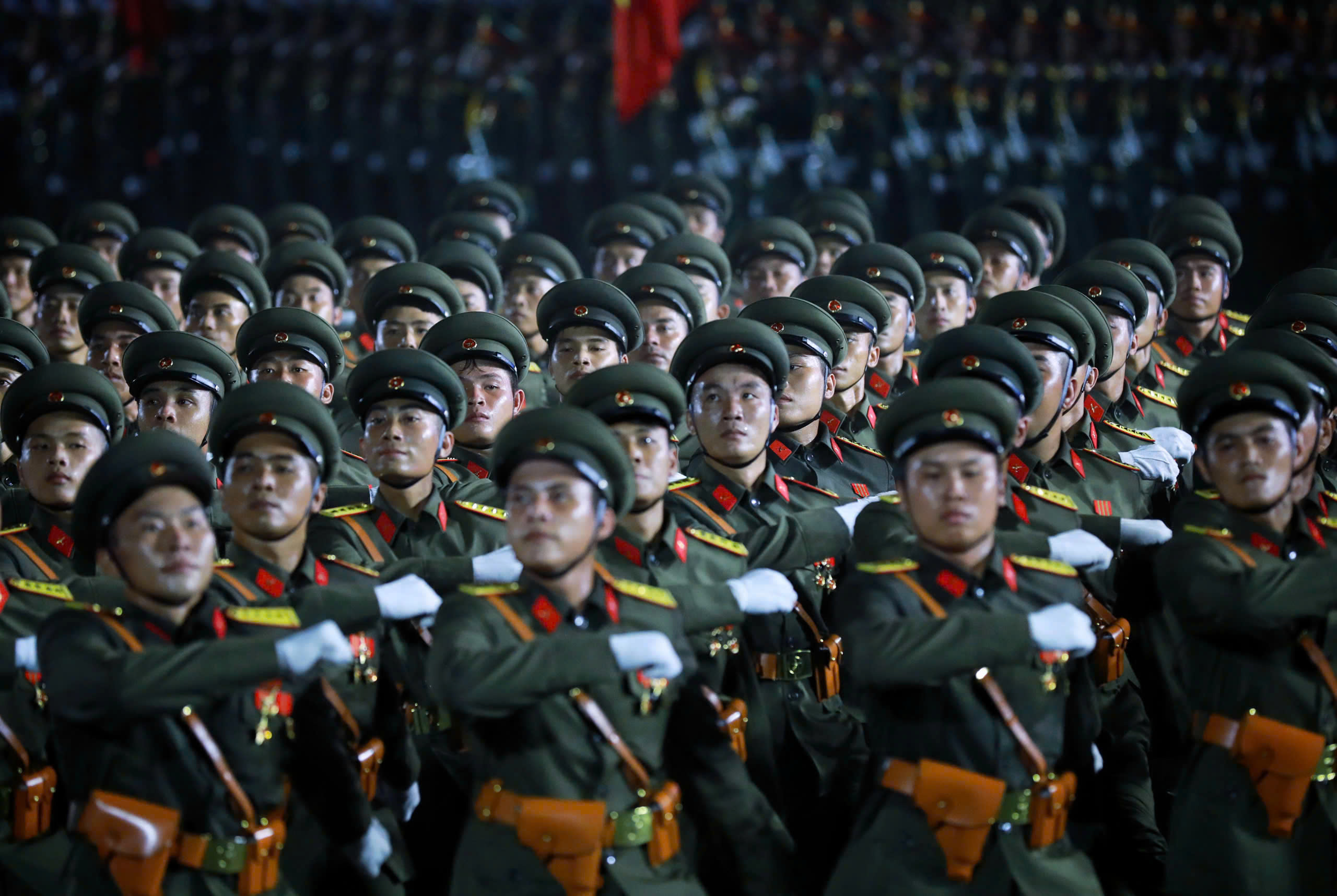 Hình ảnh Bác Hồ nổi bật trong buổi tổng luyện diễu binh 30.4 ở TP.HCM- Ảnh 42.