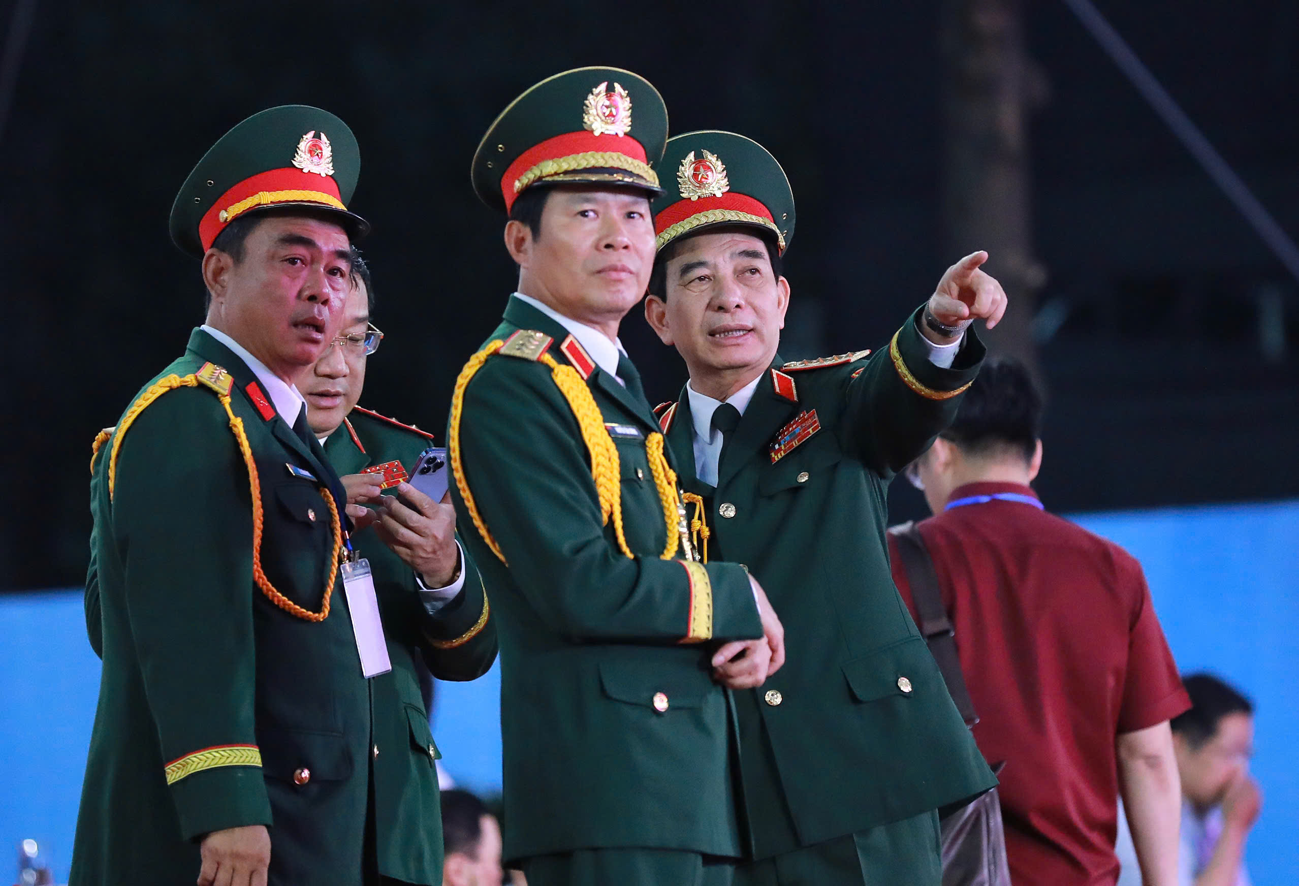 Hình ảnh Bác Hồ nổi bật trong buổi tổng luyện diễu binh 30.4 ở TP.HCM- Ảnh 19.