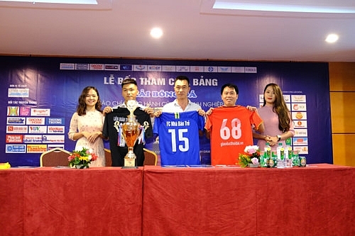 khoi tranh giai bong da bao chi dong hanh cung doanh nghiep lan thu 2