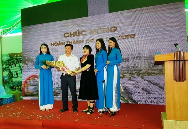Hai dự án Phú Hồng Phát và Phú Hồng Lộc tiếp tục được chủ đầu tư bàn giao sổ hồng trước hạn hai du an phu hong phat va phu hong loc tiep tuc duoc chu dau tu ban giao so hong truoc han