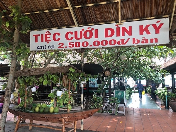 Sau bài học chìm tàu Dìn Ký, loạt nhà hàng vẫn ngang nhiên lấn sông Sài Gòn sau bai hoc chim tau din ky loat nha hang van ngang nhien lan song sai gon